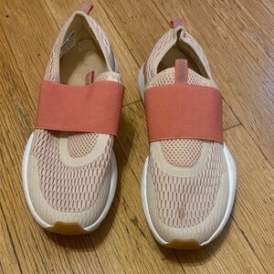 Sorel Women's Coral and Beige Slip-On Sneakers